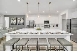 2525 Shanti · Amazing 15 Suites Mansion/Pool/Spa/Close to Disney - Image 3