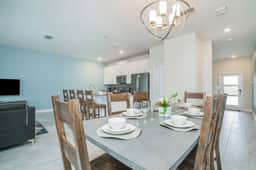 550PB · 20% OFF Weekly Stay /4BR/ With Pool(550PB) - Image 3