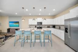 2130LC · Brand New 9Bd Mansion Pool/ Spa At Windsor Island - Image 3