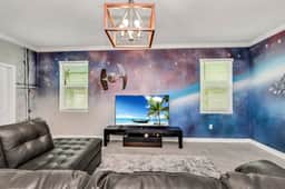 4300PW · Brand New Storey Lake 8BR Villa with Lake View - Image 4