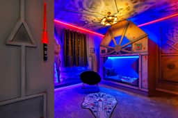 8950CBD · Amazing 9BR Lakeview Villa in Solara with Pool/Spa - Image 5