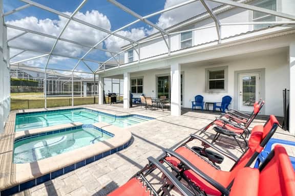 9030SD · Dazzing 9BR/ Pool/Spa/ Free Waterpark (9030SD) - Image 3