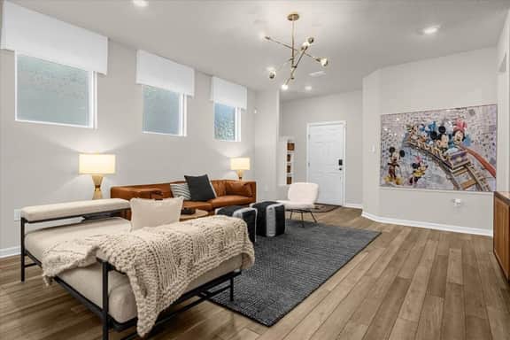 1931 Summer Dr · Brand New Model Home 5BR Villa/Next to Clubhous - Image 5