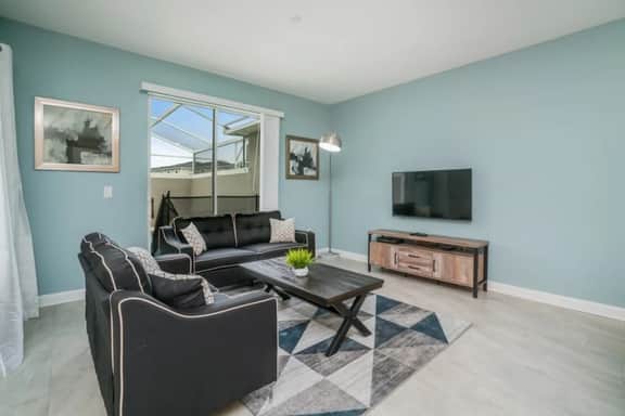 550PB · 20% OFF Weekly Stay /4BR/ With Pool(550PB) - Image 2