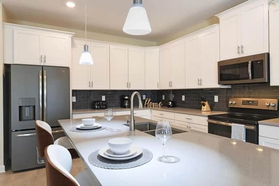8972CCD · Amazing 6Br Villa Near Disney With Lake View(8972) - Image 5