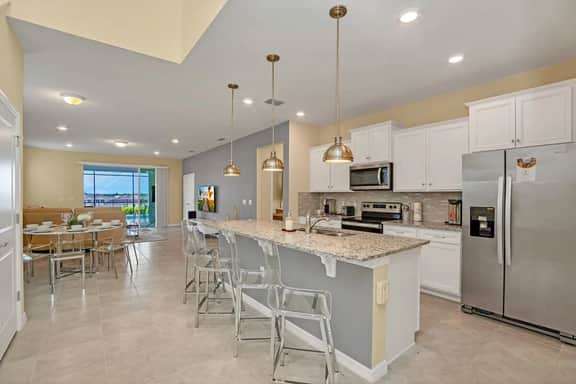 1681KL · 20% OFF Weekly Stay/ 6Br/ Fireworks View - Image 4