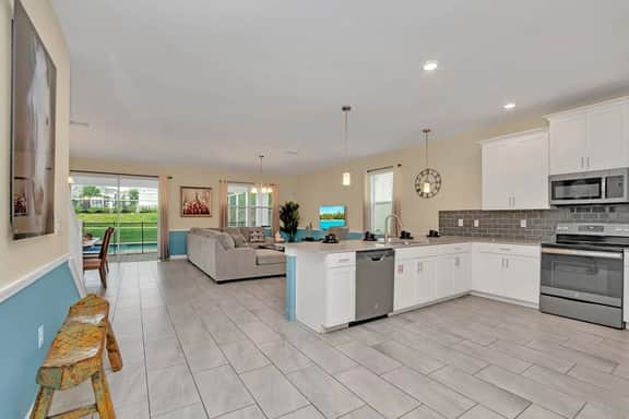 1524FD-Big Ticket · Dazzling 8BR Villa w Pool/ Spa Near Disney - Image 4