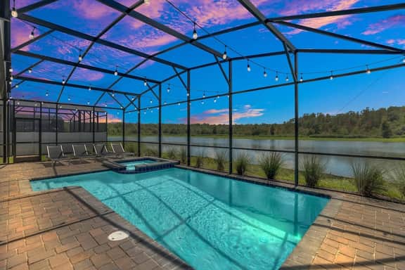 3017PS · Brand New Luxury 9BR Villa/ Pool/Spa/Game Room - Image 5