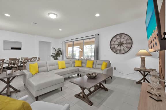2101MT-The Fantasy Villa at Windsor Westside - Image 4